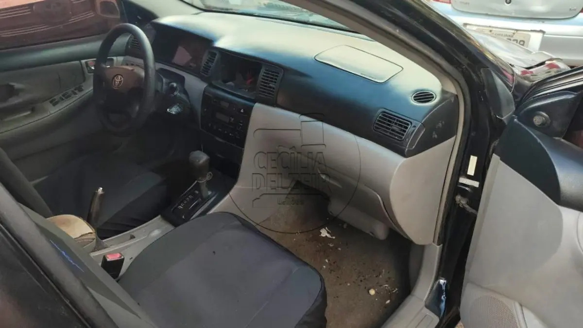 LOTE 017 - COROLLA SEG 1.8