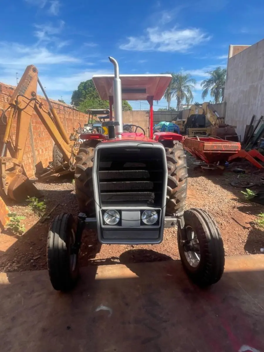 LOTE 009 - MASSEY FERGUSON 275