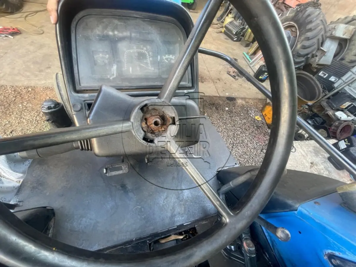 LOTE 008 - NEW HOLLAND TL 75 E