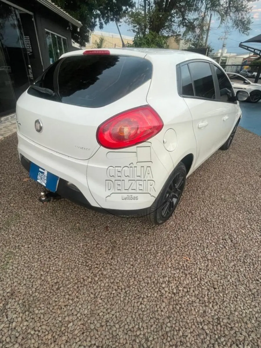 LOTE 002 - FIAT/BRAVO ESSENCE DUAL