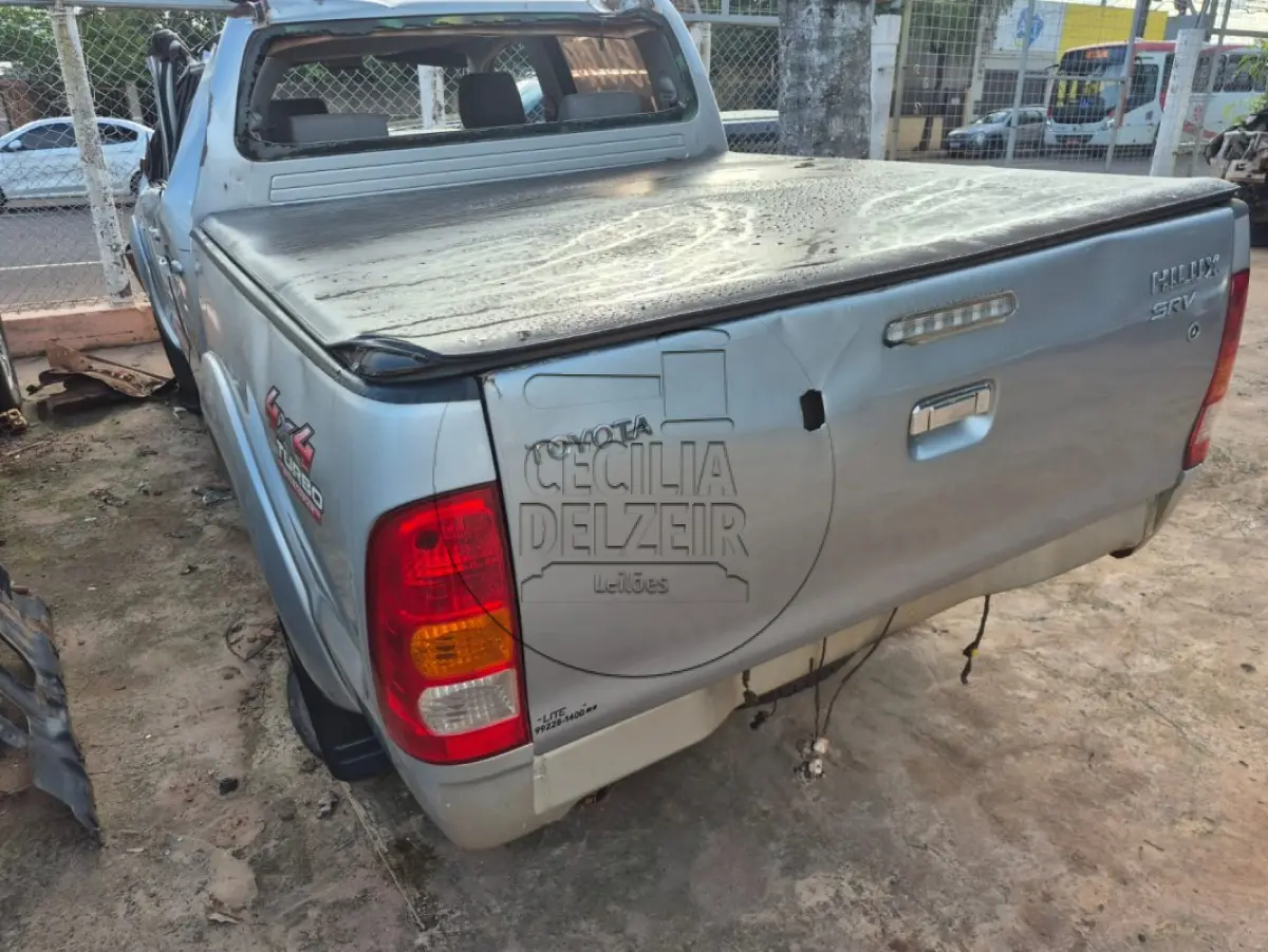 LOTE 028 - I/TOYOTA HILUX CD4X4 SR