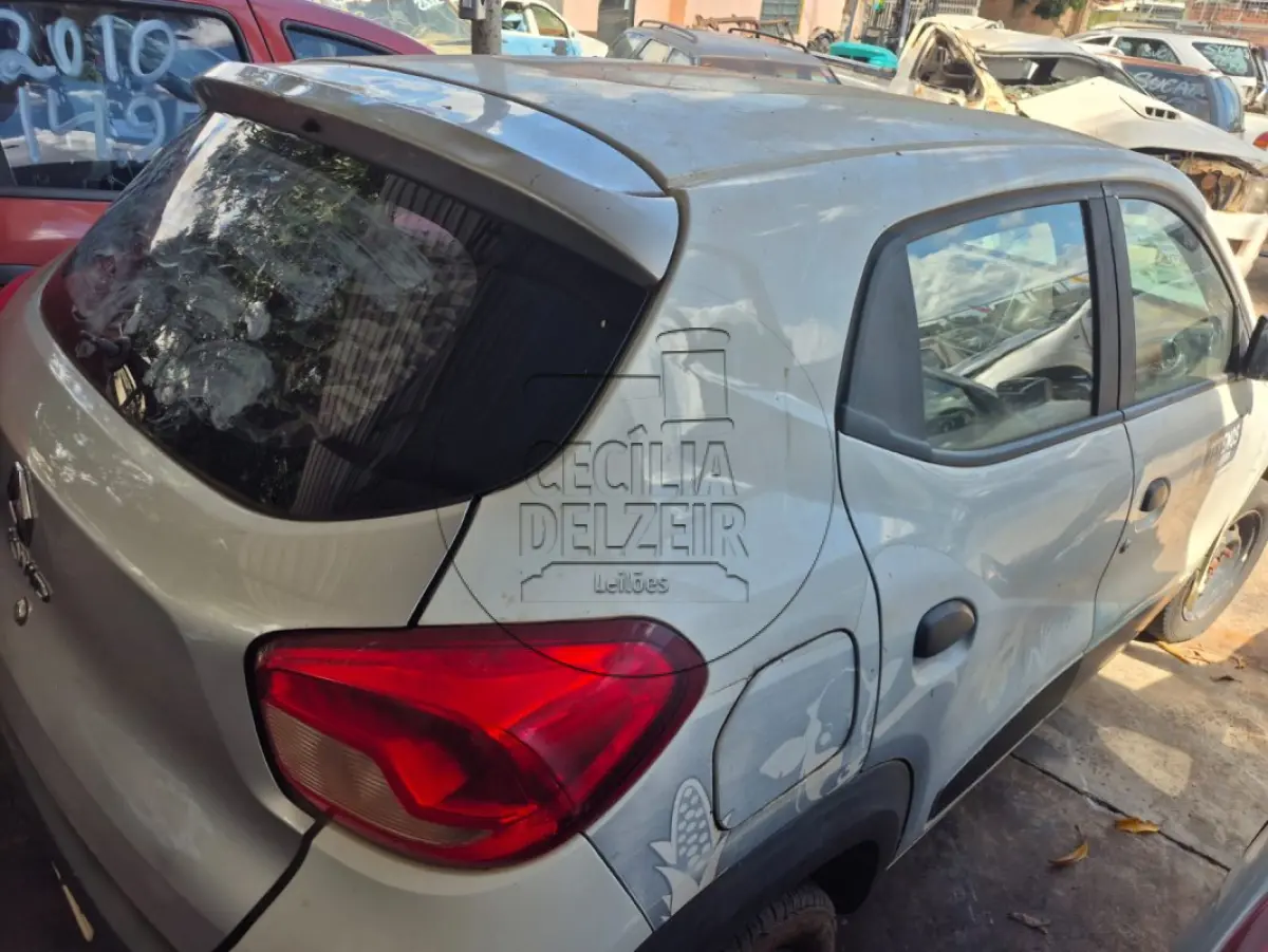 LOTE 010 - RENAULT/KWID ZEN 10MT