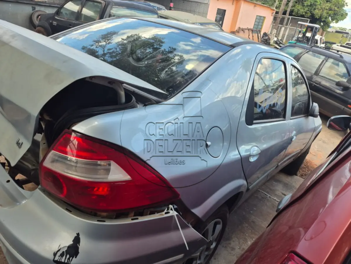 LOTE 011 - GM/ PRISMA MAXX