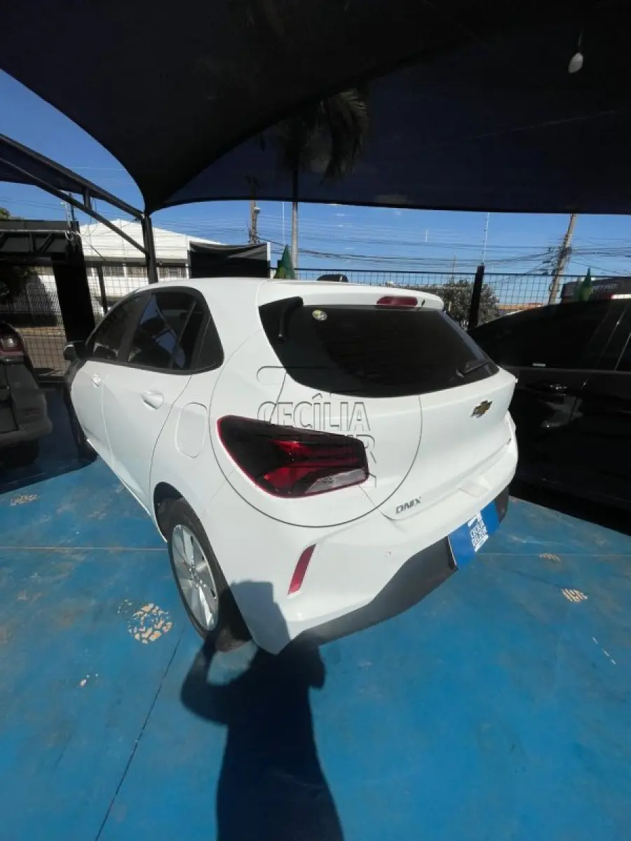 LOTE 022 - CHEV/ONIX 10TMT LT1