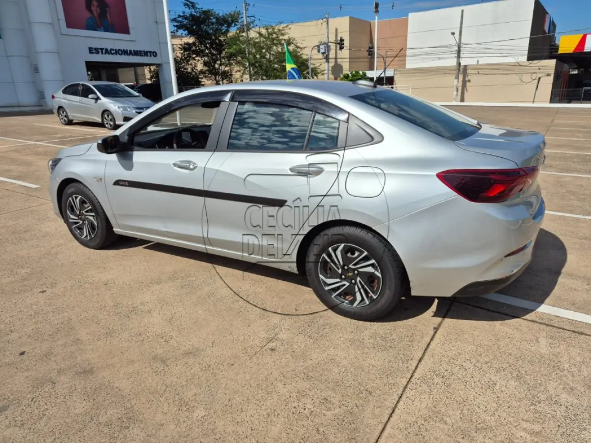 LOTE 009 - CHEV/ONIX PLUS 10MT LT3
