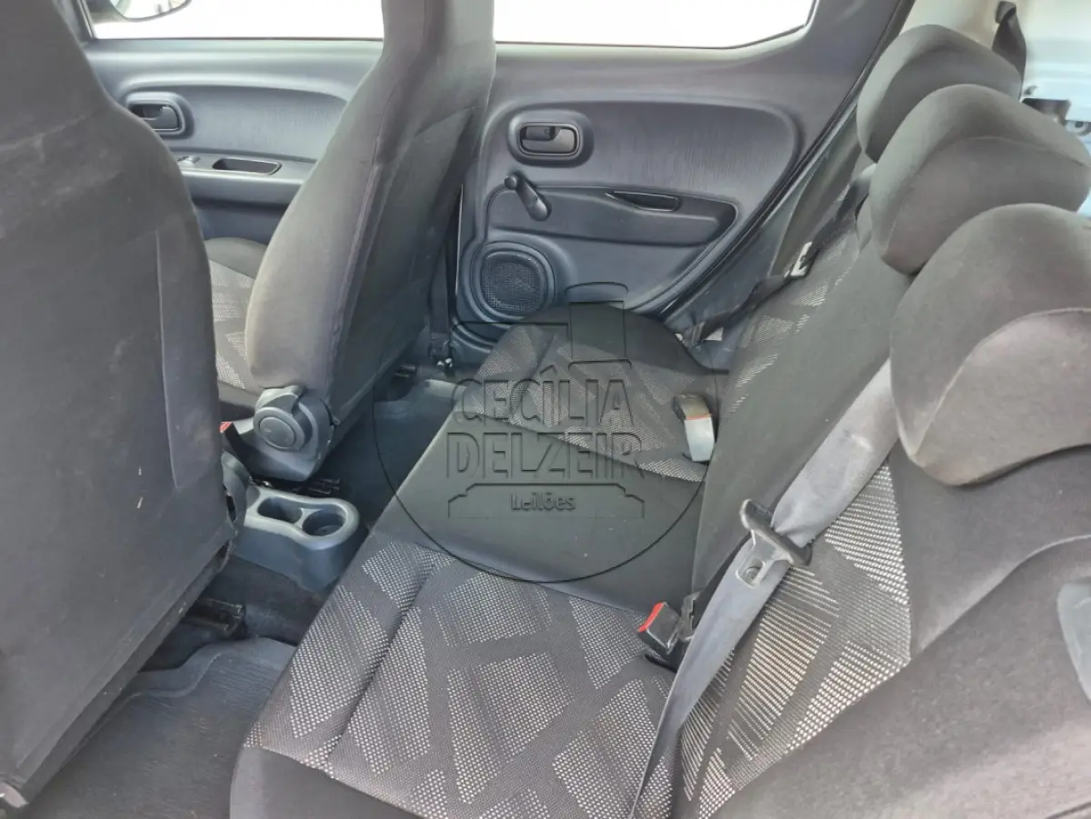 LOTE 010 - FIAT/MOBI LIKE