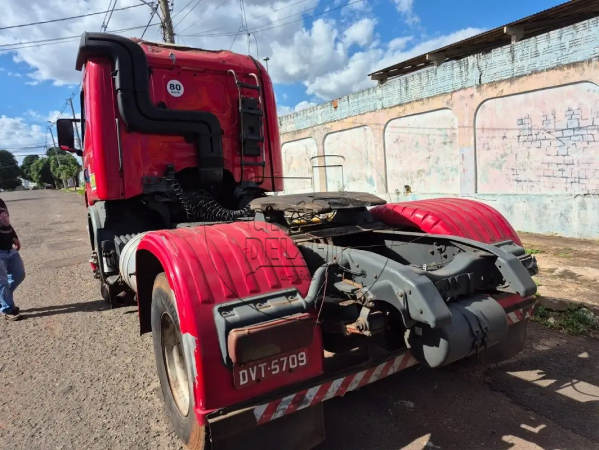 LOTE 004 - SCANIA/G380 A 4X2