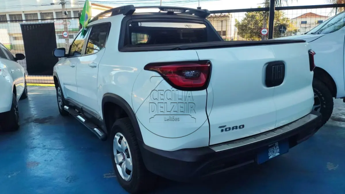 LOTE 018 - FIAT/TORO FREEDOM AT.