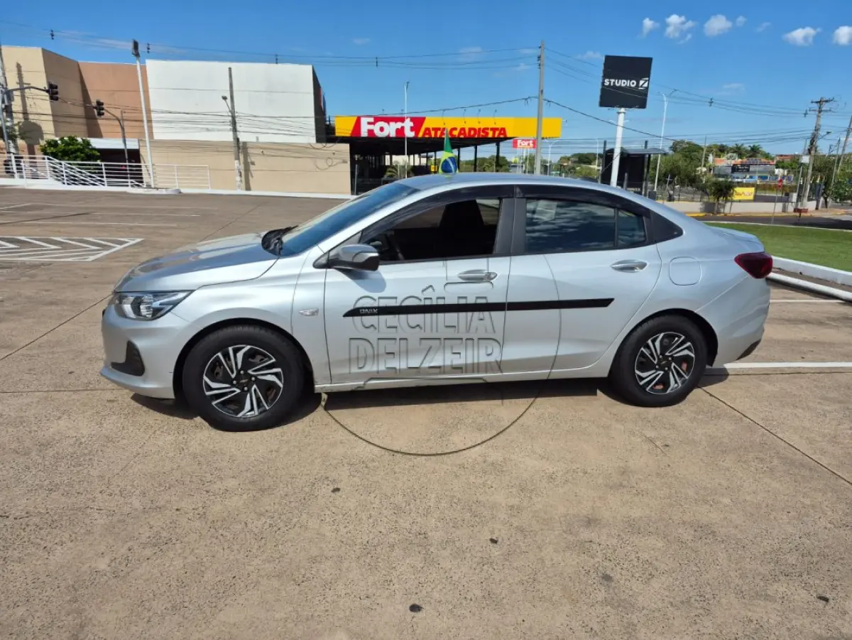 LOTE 009 - CHEV/ONIX PLUS 10MT LT3