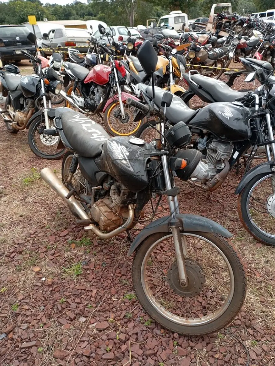 LOTE 0048