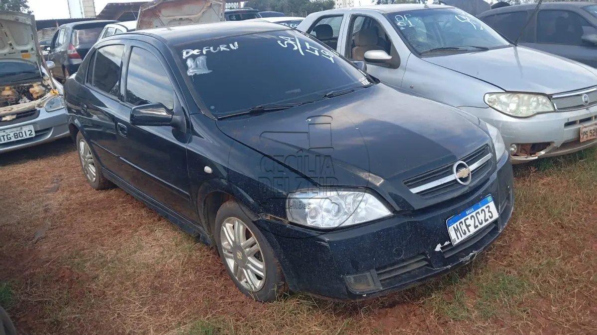 LOTE 0018