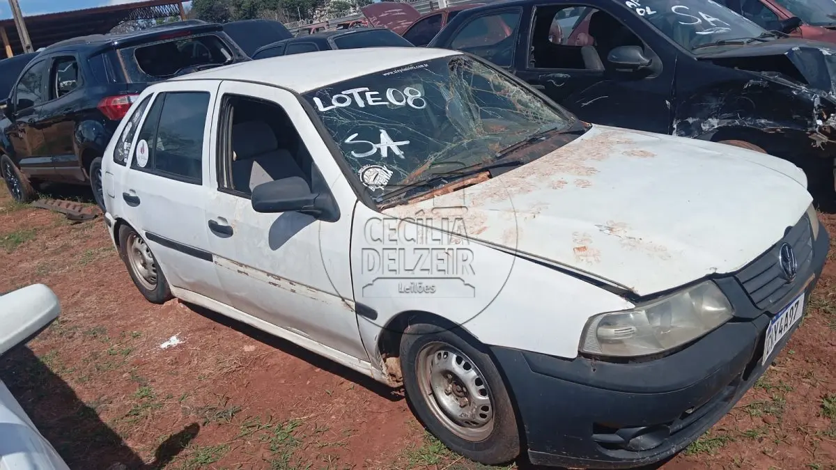 LOTE 0008
