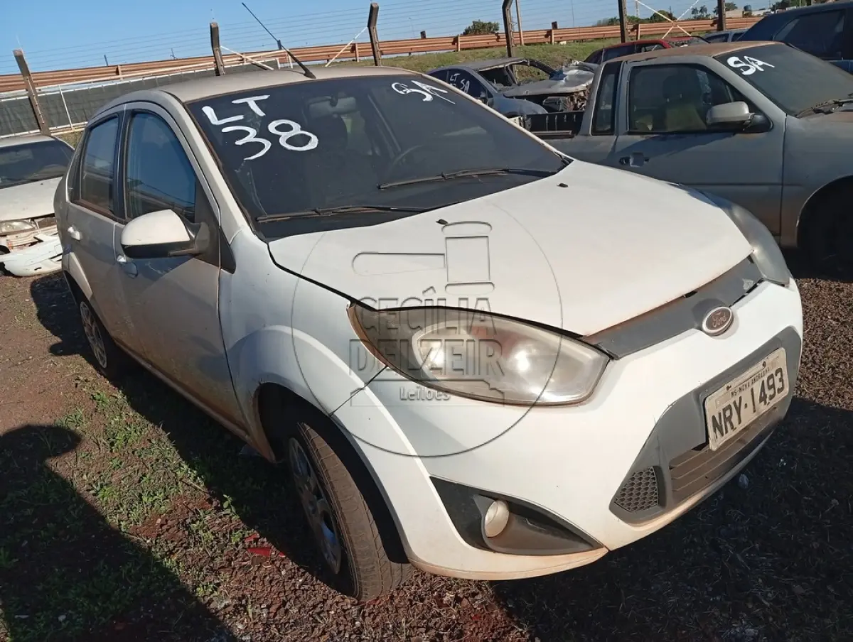 LOTE 0038